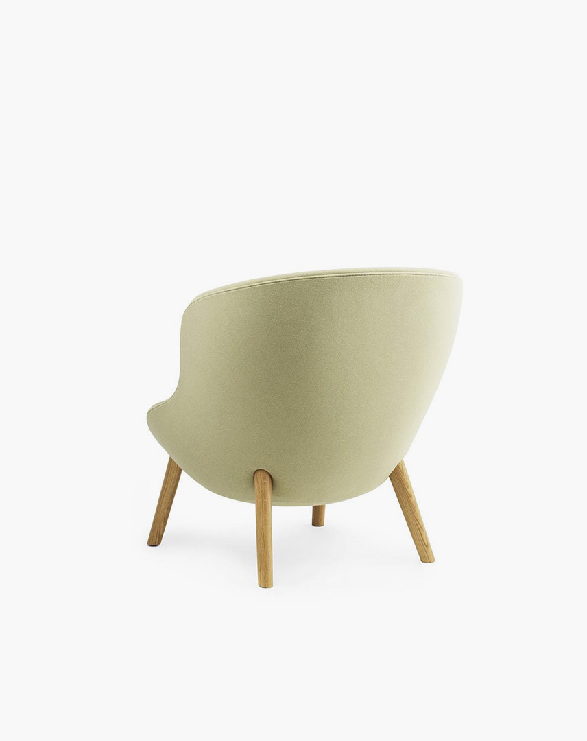 Hyg-Lounge-Chair-Low-Oak3